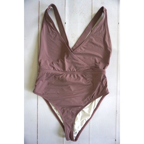 Fashion Nova Womens Mauve One-Piece Swimsuit - Size M - Picture 1 of 9